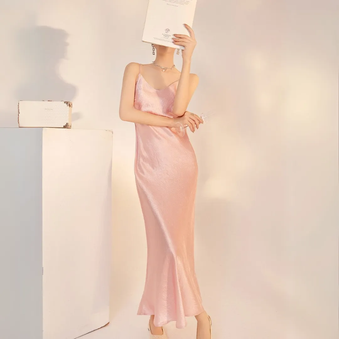 新中式纯色高腰醋酸吊带连衣裙 Modern Chinese-Style Acetate Maxi Slip Luxe Dress