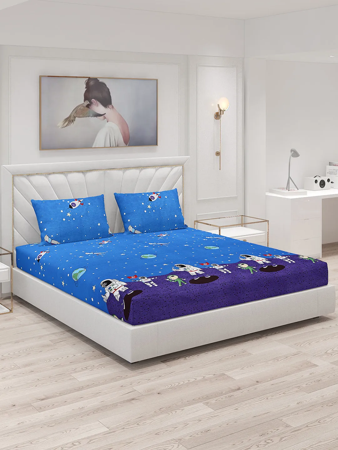 120 GSM  Polyester Double Bed Bedsheet with 2 Pillow Covers