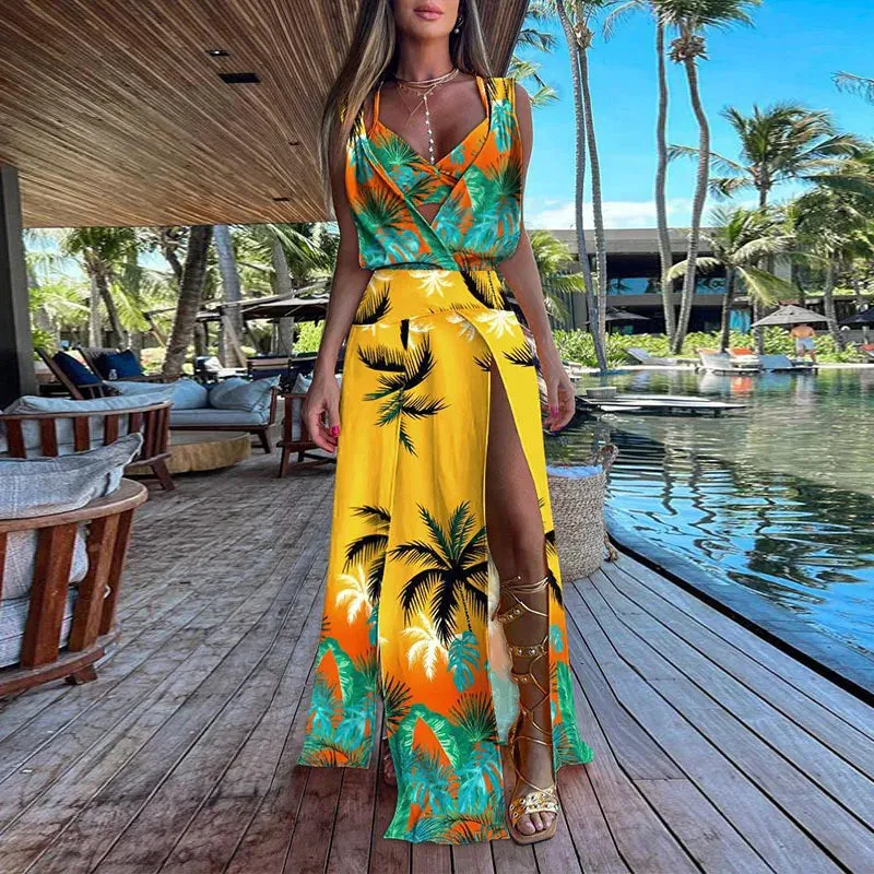 2024 Elegant Solid Sleeveless Hollow Boho Beach Dress