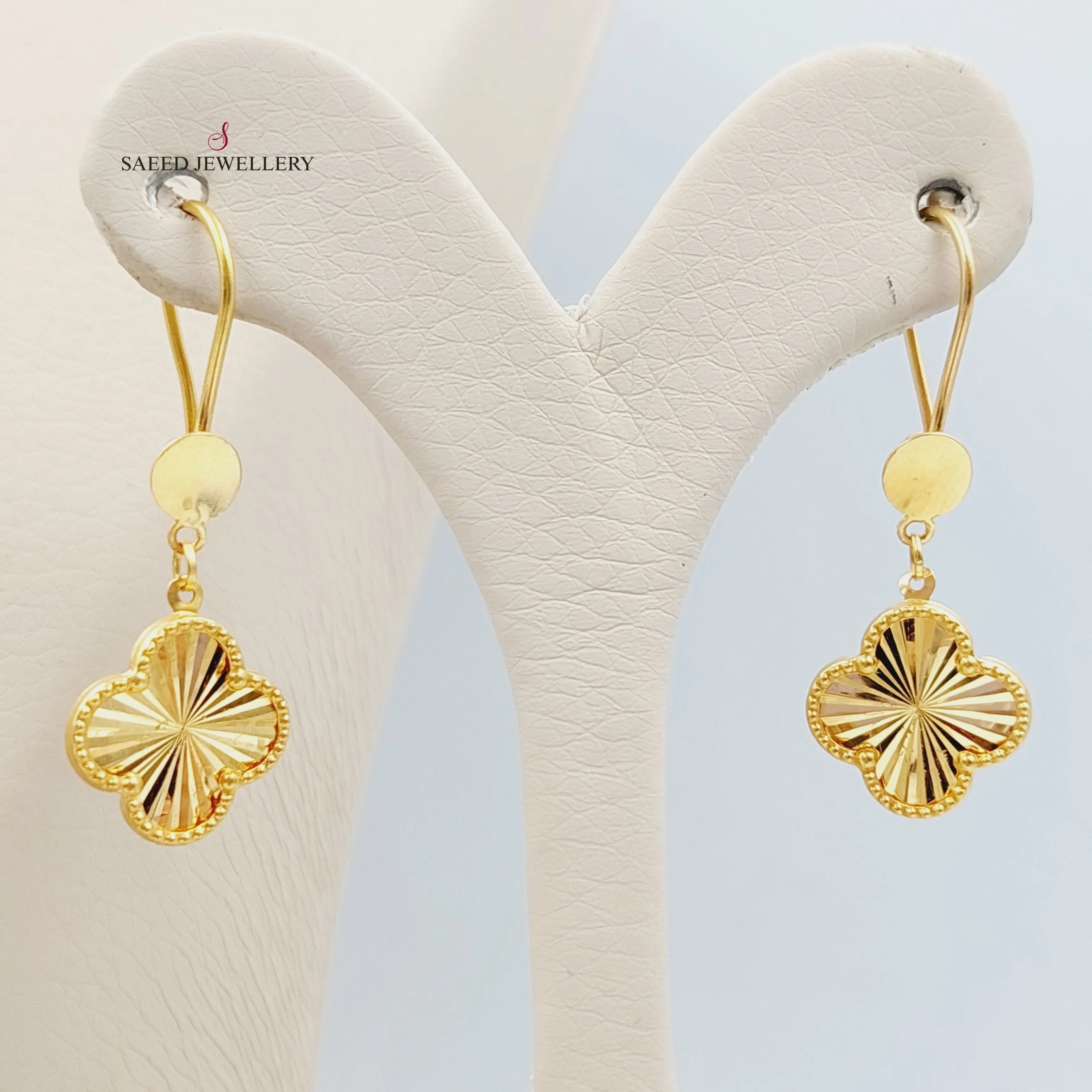 21K 4 -piece Clover set
