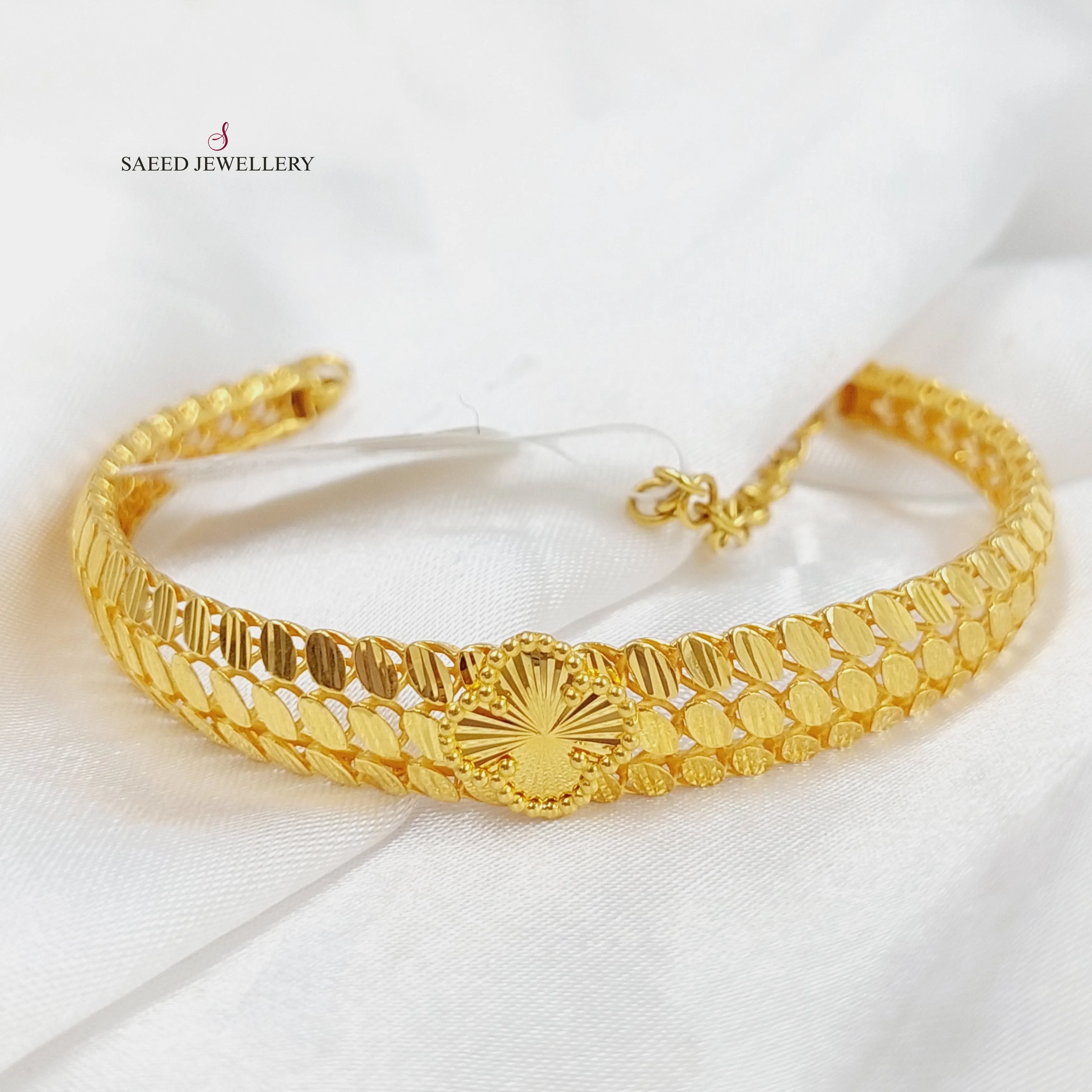 21K Clover Bracelet