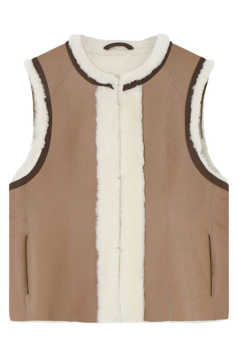 Abena Shearling waistcoat | Super Neutral | Vest fra Gustav