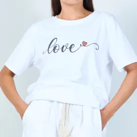 Basic T-shirt with "love" text and heart wholesale