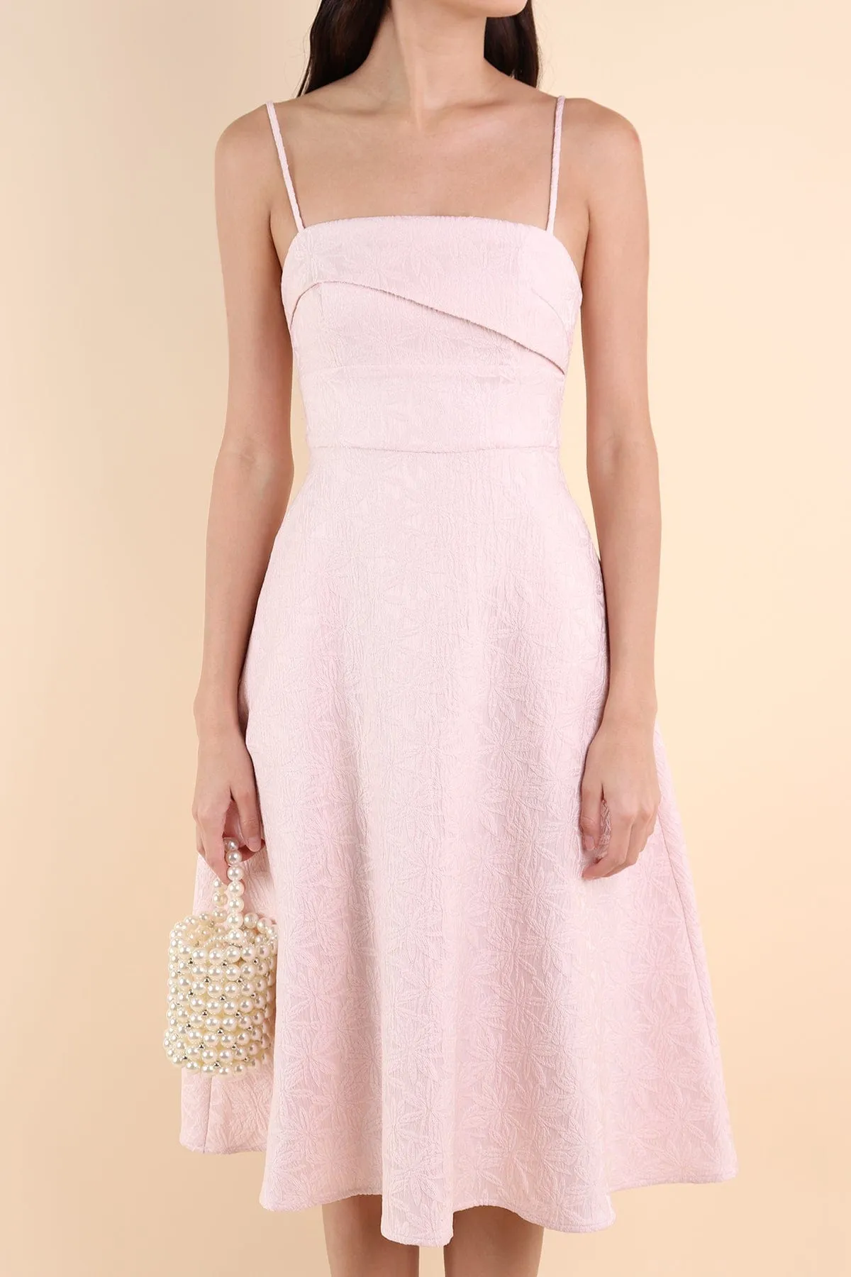 GAZANIA EMBOSSED MIDI DRESS IN SOFT PINK