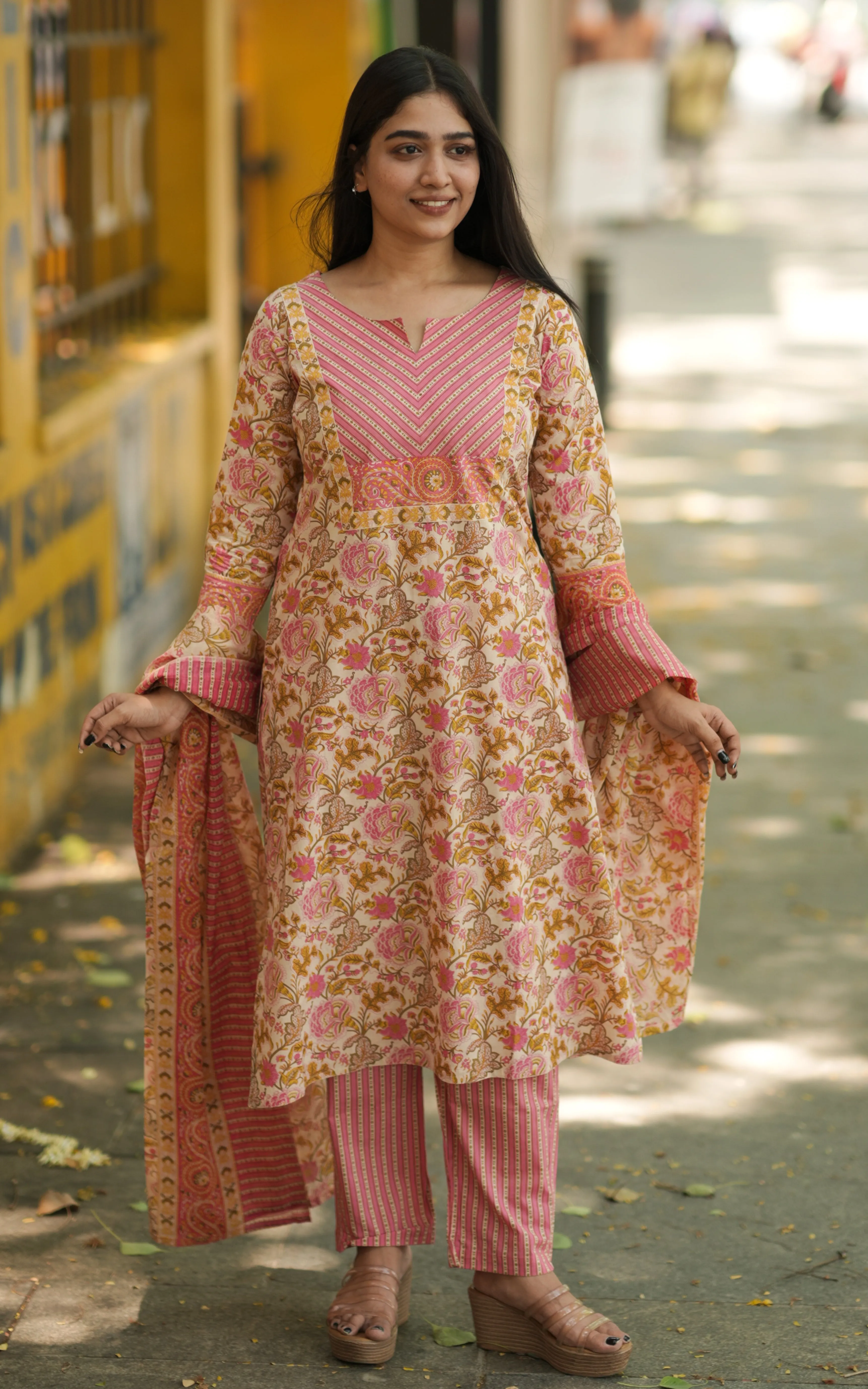 Honey Blossom B (Kurti Pant Dupatta)