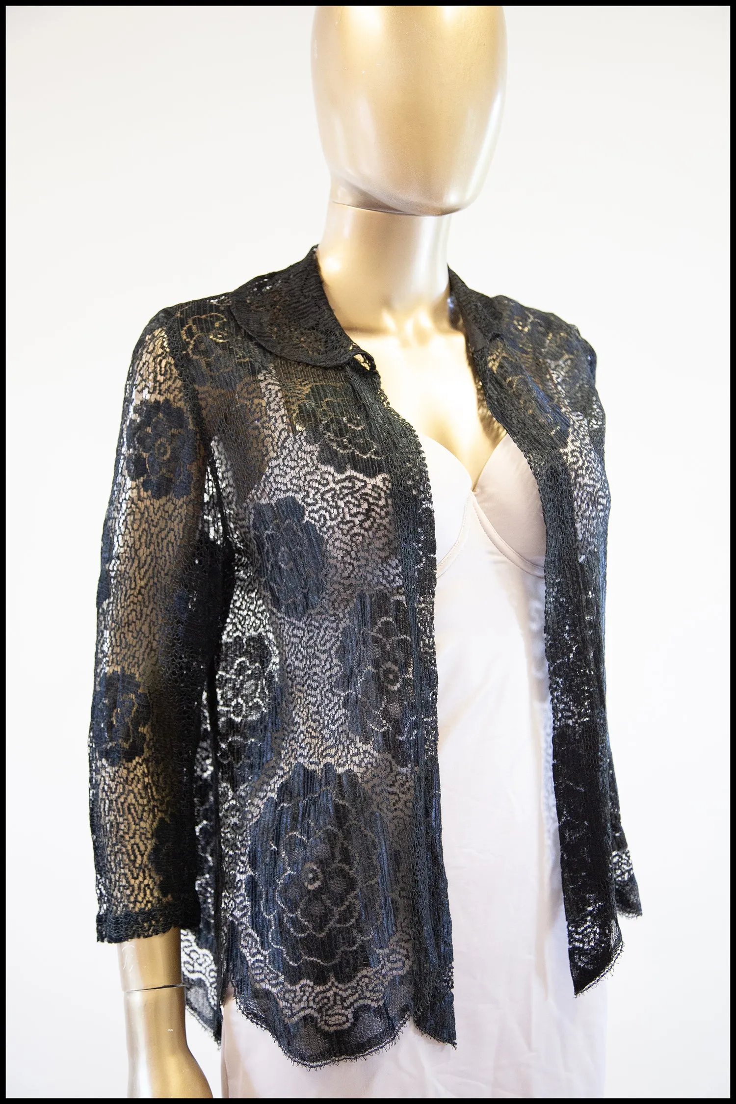Vintage 1920s Black Scallop Lace Top